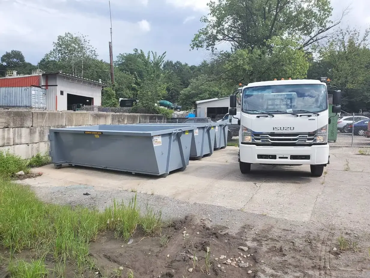 Roll Off On The Go truck and container fleet, company photo